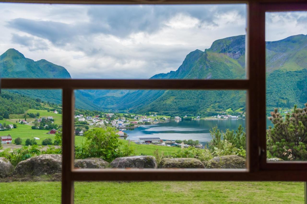 Troll Fjordhytter Syvde Exterior photo